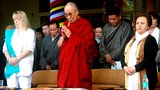 སཀོཌ་ལེནྜ་འོས་བསྡུ་དང་བོད་མིའི་རང་སྲེག་ངོ་རྒོལ།