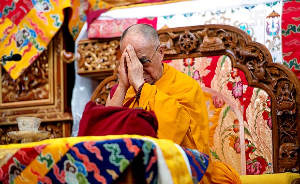 ༸གོང་ས་མཆོག་ནས་ལམ་རིམ་ཆེན་མོའི་བཀའ་ཆོས་ཉིན་གསུམ་པ།