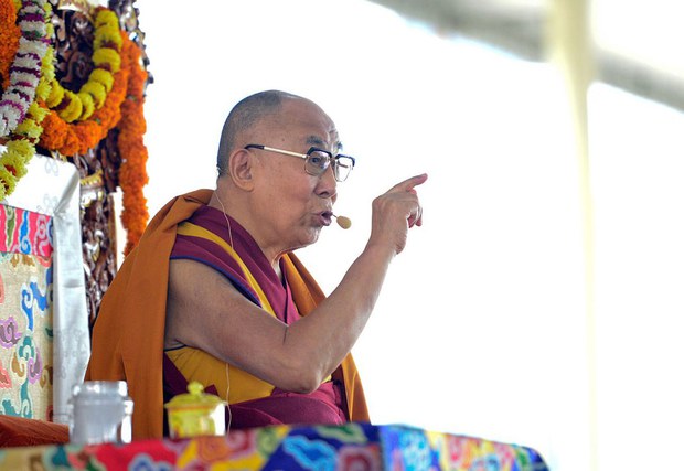 དུས་རབས་ཉེར་གཅིག་པའི་ནང་པ་ཞིག་བྱ་གལ་ཆེ་བ། དུས་རབས་ཉེར་གཅིག་པའི་ནང་པ་ཞིག་བྱ་གལ་ཆེ་བ།