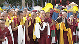 ༸གོང་ས་མཆོག་ཧུན་སུར་དུ་༸ཞབས་སོར་འཁོད་པ།