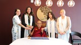 ཨ་རིའི་བོད་དོན་དམིགས་བསལ་འབྲེལ་མཐུད་སྐུ་ཚབ་ནིའུ་ཡོག་ཏུ་ཆེད་ཕེབས་ཀྱིས་༧གོང་ས་སྐྱབས་མགོན་ཆེན་པོ་མཆོག་མཇལ་ཁ་ཞུས་ཡོད་པ།