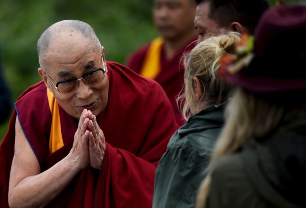 ༸གོང་ས་མཆོག་ལ་བཀྲིན་རྗེས་དྲན་གྱི་ལོར་སྲུང་བརྩི།
