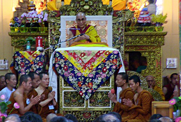 ༧གོང་ས་མཆོག་ནས་བཞུགས་སྒར་དུ་དབུ་མ་རྩ་བ་ཤེས་རབ་ཀྱི་ཆོས་འབྲེལ་གནང་བཞིན་པ། ༢༠༡༤།༡༠།༠༦ ༧གོང་ས་མཆོག་ནས་བཞུགས་སྒར་དུ་དབུ་མ་རྩ་བ་ཤེས་རབ་ཀྱི་ཆོས་འབྲེལ་གནང་བཞིན་པ། ༢༠༡༤།༡༠།༠༦