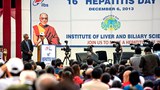 ༸གོང་ས་མཆོག་ནས་མཆིན་པ་དང་མཁྲིས་པའི་སྨན་བཅོས་ལྟེ་གནས་ཁང་དུ་ཆིབས་བསྒྱུར།