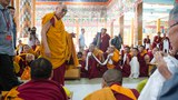 སྡུག་བསྔལ་སེལ་ཐབས་སུ་ཡ་རབ་བཟང་སྤྱོད་གལ་ཆེ།