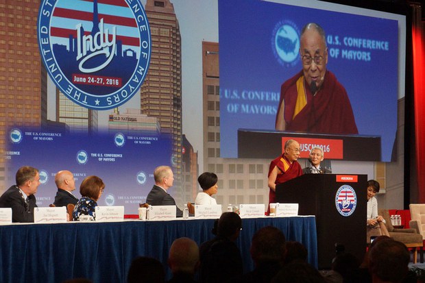 གྲོང་ཁྱེར་སྤྱི་ཁྱབ་འགན་འཛིན་ལྷན་ཚོགས། གྲོང་ཁྱེར་སྤྱི་ཁྱབ་འགན་འཛིན་ལྷན་ཚོགས།