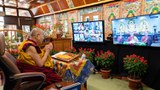 ཐའེ་ཝན་གྱི་དད་ལྡན་ཆོས་ཞུ་བར་རྟེན་འབྲེལ་བསྟོད་པའི་གསུང་ཆོས་སྩལ་བ།