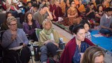 ནུབ་ཕྱོགས་ཆོས་ཞུ་བར་འཚམས་འདྲི་གནང་བ།