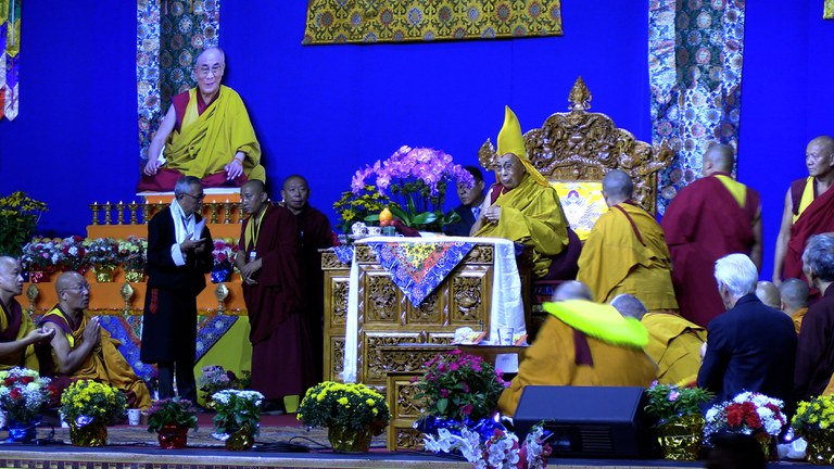 HHDL-teshung (1).jpg