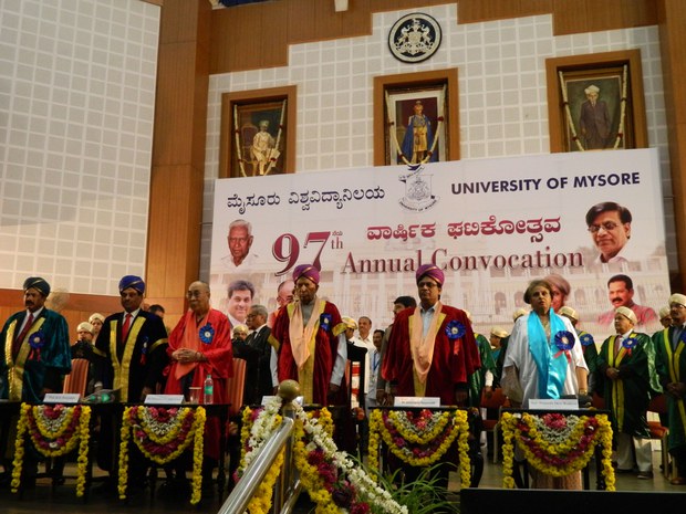 བསླབ་པ་མཐར་སོན་གྱི་མཛད་སྒོར་བཀའ་སློབ། བསླབ་པ་མཐར་སོན་གྱི་མཛད་སྒོར་བཀའ་སློབ།