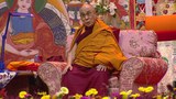 དད་ལྡན་མང་ཚོགས་ལ་དགེ་བསྙེན་གྱི་སྡོམ་པ་བསྩལ་བ།