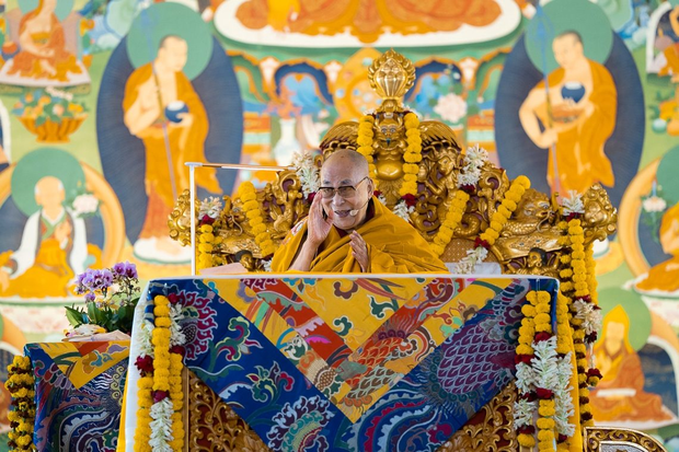 གནས་མཆོག་རྡོ་རྗེ་གདན་ལ་བྱང་སེམས་དང་སྟོང་ཉིད་སྒོམ་པ། གནས་མཆོག་རྡོ་རྗེ་གདན་ལ་བྱང་སེམས་དང་སྟོང་ཉིད་སྒོམ་པ།
