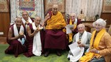 བླ་མ་བཟོད་པ་རིན་པོ་ཆེ་མཆོག་ནི་བློས་ཐུབ་ཀྱི་ཆོས་གྲོགས་ཤིག་ཡིན་པ་བཀའ་གནང་བ།