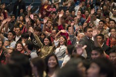 མ་འོངས་པར་འཛམ་གླིང་ནང་ཞི་བདེ་བསྐྲུན་རྒྱུར་ད་ལྟའི་གཞོན་སྐྱེས་ཚོར་འགན་ཡོད།