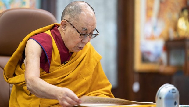 བཙན་བྱོལ་ནང་བོད་པས་སངས་རྒྱས་བསྟན་པ་གཅེས་འཛིན་ཞུས་པ། བཙན་བྱོལ་ནང་བོད་པས་སངས་རྒྱས་བསྟན་པ་གཅེས་འཛིན་ཞུས་པ།