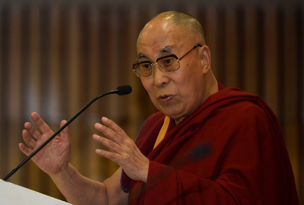 བླ་ཆེན་རྣམ་པས་༧གོང་ས་མཆོག་གི་ཐུགས་བསྐྱེད་དམ་བཅའ་བཞིའི་སྐོར་བཀའ་སློབ་གནང་བ།