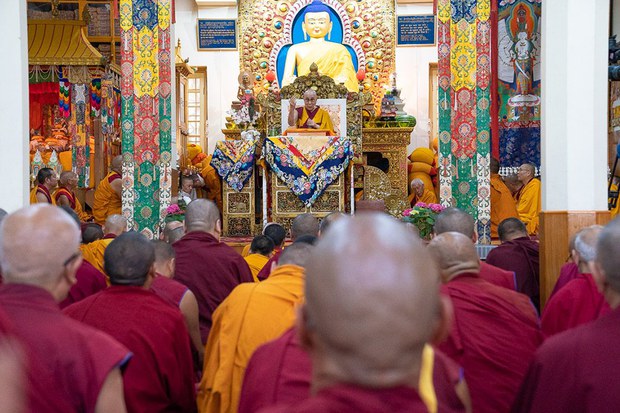 ༧གོང་ས་མཆོག་ནས་ས་ག་ཟླ་བའི་ཚེས་གཅིག་ཉིན་བྱང་སེམས་དང་སྟོང་ཉིད་ཉམས་ལེན་སྐོར་བཀའ་སློབ། ༧གོང་ས་མཆོག་ནས་ས་ག་ཟླ་བའི་ཚེས་གཅིག་ཉིན་བྱང་སེམས་དང་སྟོང་ཉིད་ཉམས་ལེན་སྐོར་བཀའ་སློབ།