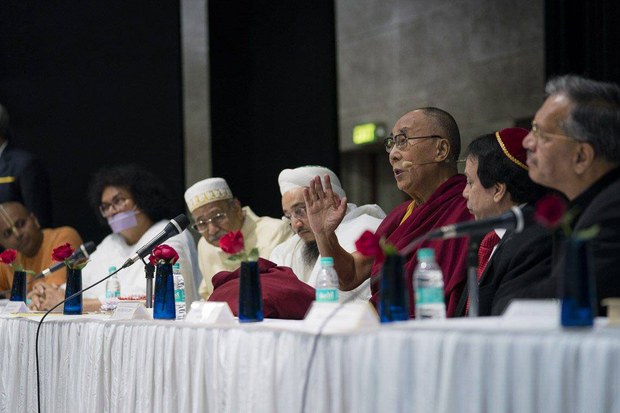 ཀུན་ཕན་བདེ་རྩ་ཚོགས་པས་ལས་དོན་བྱེད་ཕྱོགས། ཀུན་ཕན་བདེ་རྩ་ཚོགས་པས་ལས་དོན་བྱེད་ཕྱོགས།