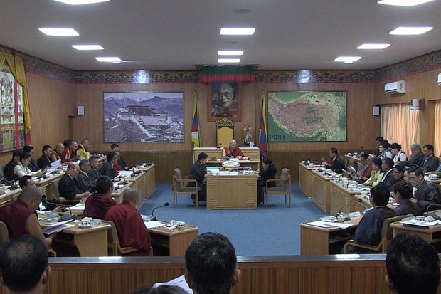 བོད་ཀྱི་སྐད་ཡིག་བེད་སྤྱོད་དགོས་པའི་གྲོས་ཆོད། བོད་ཀྱི་སྐད་ཡིག་བེད་སྤྱོད་དགོས་པའི་གྲོས་ཆོད།