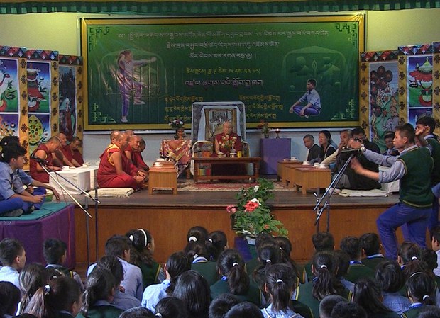 བོད་ཁྱིམ་སློབ་གྲྭའི་ནང་ཁུལ་རིག་ལམ་འདུ་འཛོམས་ཐེངས་བདུན་པ། བོད་ཁྱིམ་སློབ་གྲྭའི་ནང་ཁུལ་རིག་ལམ་འདུ་འཛོམས་ཐེངས་བདུན་པ།