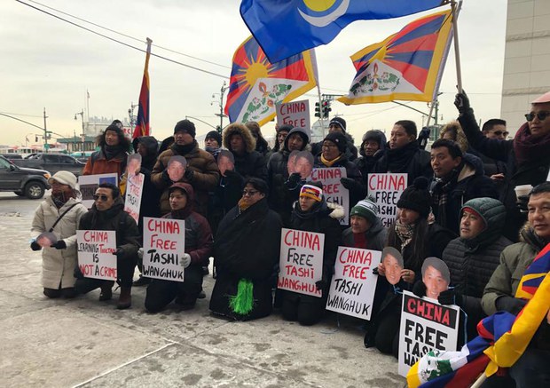 བཀྲ་ཤིས་དབང་ཕྱུག་གློད་དཀྲོལ་དགོས་པའི་སྐད་འབོད། བཀྲ་ཤིས་དབང་ཕྱུག་གློད་དཀྲོལ་དགོས་པའི་སྐད་འབོད།
