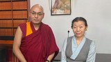 བུད་མེད་ལ་གཟིགས་ཕྱོགས་དེ་བཟང་ཕྱོགས་ཞིག་ཏུ་གྱུར་བཞིན་ཡོད་པ།