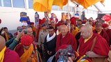 འབྲི་གུང་ཆེ་ཚང་རིན་པོ་ཆེ་མཆོག་གིས་ལ་དྭགས་སུ་ཆོས་འབྲེལ་གནང་བ།