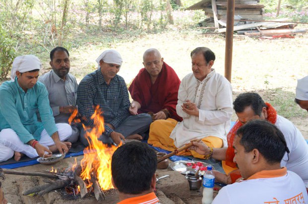 བོད་དོན་ཆེད་ནང་ཆོས་ལྟར་སྦྱིན་སྲེག
