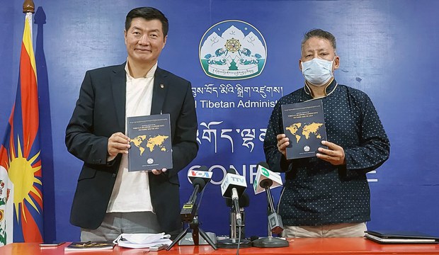 རྒྱ་བལ་འབྲུག་གསུམ་གྱི་ཕྱི་ལ་གནས་པའི་བཙན་བྱོལ་བོད་མིའི་གཞི་རིམ་ཉམས་ཞིབ་ཀྱི་སྙན་ཐོ་ཐེངས་དང་པོ། རྒྱ་བལ་འབྲུག་གསུམ་གྱི་ཕྱི་ལ་གནས་པའི་བཙན་བྱོལ་བོད་མིའི་གཞི་རིམ་ཉམས་ཞིབ་ཀྱི་སྙན་ཐོ་ཐེངས་དང་པོ།