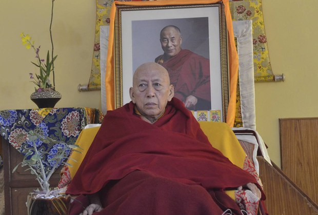 བཀའ་བློན་ཁྲི་ཟུར་ཟམ་གདོང་རིན་པོ་ཆེ་མཆོག་རྒྱ་ནག་ཏུ་ཕེབས་པའི་གནས་ཚུལ། 