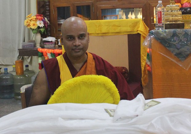 ༧གོང་ས་༧སྐྱབས་མགོན་ཆེན་པོ་མཆོག་གིས་ང་ལ་འཚམས་འདྲི་གནང་བར་དགའ་ཚོ་ཆེན་པོ་བྱུང་། ༧གོང་ས་༧སྐྱབས་མགོན་ཆེན་པོ་མཆོག་གིས་ང་ལ་འཚམས་འདྲི་གནང་བར་དགའ་ཚོ་ཆེན་པོ་བྱུང་།