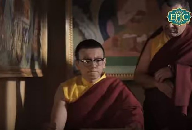 ༧གོང་ས་མཆོག་སྐྱབས་བཅོལ་ལ་ཕེབས་པའི་གློག་བརྙན། ༧གོང་ས་མཆོག་སྐྱབས་བཅོལ་ལ་ཕེབས་པའི་གློག་བརྙན།