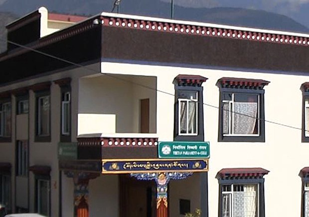 གསར་དུ་འོས་འདེམས་བྱུང་བའི་སྤྱི་འཐུས་ཁག་དང་གླེང་མོལ། གསར་དུ་འོས་འདེམས་བྱུང་བའི་སྤྱི་འཐུས་ཁག་དང་གླེང་མོལ།