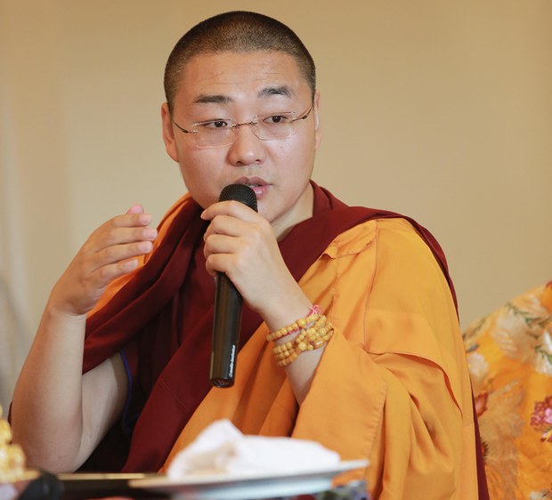༧གོང་ས་མཆོག་གིས་ལཏ་ཝི་ཡའི་ནང་གསུང་ཆོས་ཉིན་གསུམ་རིང་བསྩལ་གནང་མཛད་ཡོད་པ། ༧གོང་ས་མཆོག་གིས་ལཏ་ཝི་ཡའི་ནང་གསུང་ཆོས་ཉིན་གསུམ་རིང་བསྩལ་གནང་མཛད་ཡོད་པ།