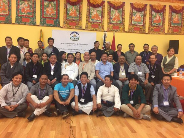བྱང་ཨ་རིའི་བོད་ཡིག་སློབ་གྲྭའི་ཚོགས་ཆེན་དྲུག་པ།