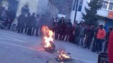 ཚེ་རིང་རྒྱལ་གྱི་ཆེད་དུ་མ་ཎི་གསོག་སྒྲུབ།