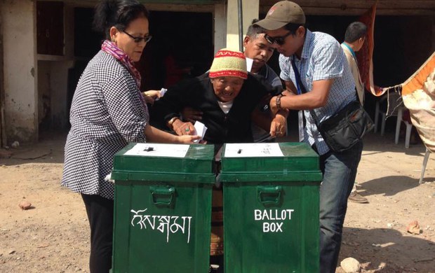སྤྱི་འཐུས་འོས་འདེམས་གནང་ཕྱོགས་ལ་དུས་བསྟུན་བསྐྱར་བཅོས། སྤྱི་འཐུས་འོས་འདེམས་གནང་ཕྱོགས་ལ་དུས་བསྟུན་བསྐྱར་བཅོས།