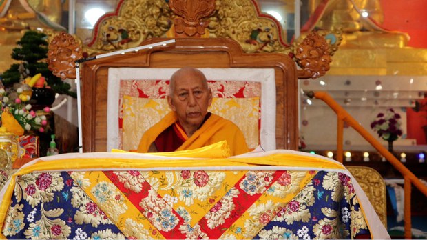༧གོང་ས་མཆོག་སྐུ་ཚེ་ཞབས་པད་བརྟན་རྒྱུར་བོད་མིའི་སྤྱི་མཐུན་བསོད་ནམས་གོང་འཕེལ་དགོས་རྒྱུ་གལ་ཆེ་ཞེས་གསུངས་ཡོད་པ། ༧གོང་ས་མཆོག་སྐུ་ཚེ་ཞབས་པད་བརྟན་རྒྱུར་བོད་མིའི་སྤྱི་མཐུན་བསོད་ནམས་གོང་འཕེལ་དགོས་རྒྱུ་གལ་ཆེ་ཞེས་གསུངས་ཡོད་པ།