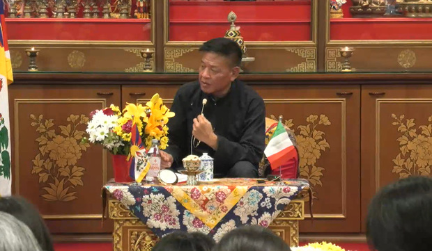 སྲིད་སྐྱོང་མཆོག་གི་ཧྥ་རན་སིའི་མཛད་འཕྲིན་ཁག་གྲུབ་རྗེས་ཨི་ཊ་ལིའི་མི་མང་ལ་བཀའ་སློབ།