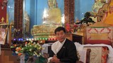 སྲིད་སྐྱོང་ནས་མོན་གྷོ་མི་མང་ལ་གཏམ་བཤད།