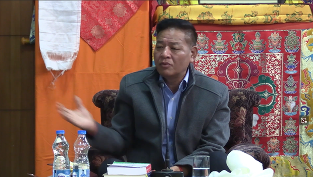 བོད་མཐོ་སྒང་གི་ཁོར་ཡུག་ནི་འཛམ་གླིང་སྤྱིའི་བདེ་འཇགས་ལ་རག་ལུས་ཡོད་ཅེས་སྲིད་སྐྱོང་མཆོག་གིས་གསུངས་འདུག བོད་མཐོ་སྒང་གི་ཁོར་ཡུག་ནི་འཛམ་གླིང་སྤྱིའི་བདེ་འཇགས་ལ་རག་ལུས་ཡོད་ཅེས་སྲིད་སྐྱོང་མཆོག་གིས་གསུངས་འདུག