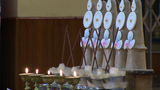 བཞུགས་སྒར་དུ་སངས་རྒྱས་མཁར་ལགས་ཀྱི་ཆེད་དུ་གདུང་སེམས་མཉམ་བསྐྱེད།