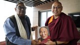 བོད་མི་མང་སྤྱི་འཐུས་ཚོགས་གཙོ་མཁན་པོ་བསོད་ནམས་བསྟན་འཕེལ་མཆོག་ནས་རྒྱ་གར་གྱི་གྲོས་ཚོགས་འཐུས་མི་ཁག་ཅིག་ལ་བོད་དོན་ཞུ་སྐུལ་གནང་པ།