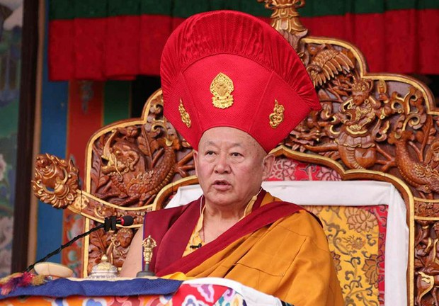 ༧དཔལ་འབྲི་གུང་ཆེ་ཚང་རིན་པོ་ཆེ་མཆོག་ནས་དད་ལྡན་མང་ཚོགས་ལ་གསུང་ཆོས། ༧དཔལ་འབྲི་གུང་ཆེ་ཚང་རིན་པོ་ཆེ་མཆོག་ནས་དད་ལྡན་མང་ཚོགས་ལ་གསུང་ཆོས།