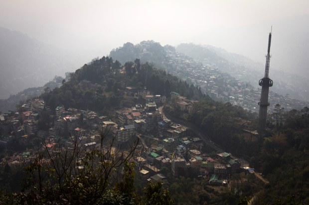 ཏོག་དབྱིབས་ནད་ཡམས་ཀྱི་རྐྱེན་པས་འབྲས་ལྗོངས་ཁུལ་དུ་བོད་མི་ཡུལ་སྐོར་སྤྲོ་འཆམ་པ་ལ་བརྟེན་མཁན་ཚོར་དཀའ་ངལ་འཕྲད་་བཞིན་པ། ཏོག་དབྱིབས་ནད་ཡམས་ཀྱི་རྐྱེན་པས་འབྲས་ལྗོངས་ཁུལ་དུ་བོད་མི་ཡུལ་སྐོར་སྤྲོ་འཆམ་པ་ལ་བརྟེན་མཁན་ཚོར་དཀའ་ངལ་འཕྲད་་བཞིན་པ།