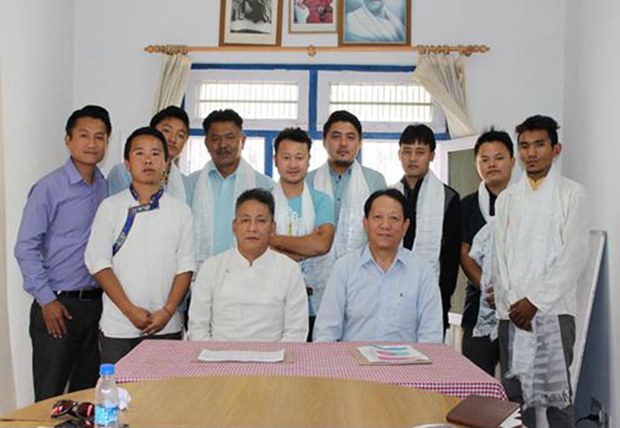 ཚོང་ལས་འགོ་འཛུགས་བྱ་ཕྱོགས་སོགས་ཀྱི་སྦྱོང་བརྡར། ཚོང་ལས་འགོ་འཛུགས་བྱ་ཕྱོགས་སོགས་ཀྱི་སྦྱོང་བརྡར།