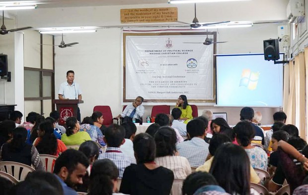 བོད་དོན་སྐོར་གཏམ་བཤད་དང་བགྲོ་གླེང༌། བོད་དོན་སྐོར་གཏམ་བཤད་དང་བགྲོ་གླེང༌།