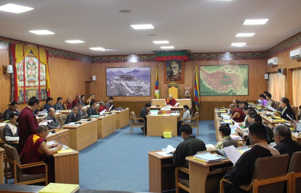 བོད་མིའི་མཉམ་སྦྲེལ་དང་སློབ་གྲྭ་ཁག་ཅིག་གི་རྩིས་ཕྲ། བོད་མིའི་མཉམ་སྦྲེལ་དང་སློབ་གྲྭ་ཁག་ཅིག་གི་རྩིས་ཕྲ།