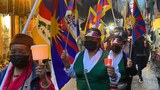 རྒྱ་ནག་དམར་ཤོག་བཙུགས་ནས་ལོ་༡༠༠འཁོར་བའི་དུས་དྲན་སྐབས་ངོ་རྒོལ།