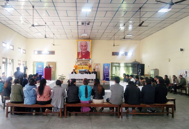 ལས་བྱེད་གསར་འདེམས་བྱུང་བ་རྣམས་ལ་ཟབ་སྦྱོང༌། ལས་བྱེད་གསར་འདེམས་བྱུང་བ་རྣམས་ལ་ཟབ་སྦྱོང༌།